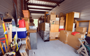 come conservare i mobili in garage